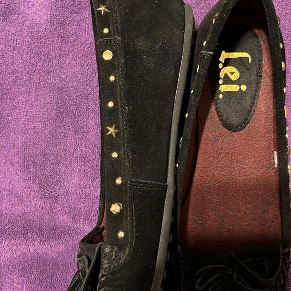 NWOT LEI size 9 black suede slip on flats with studs stars and tassel trim - Picture 10 of 12